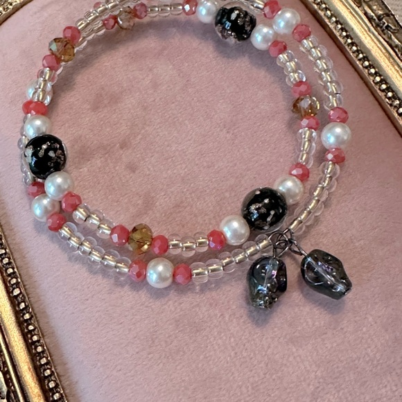 Handmade Skull & Roses Whimsical Necklace, Bracelet & Earrings Set Coral Peach - Picture 10 of 17